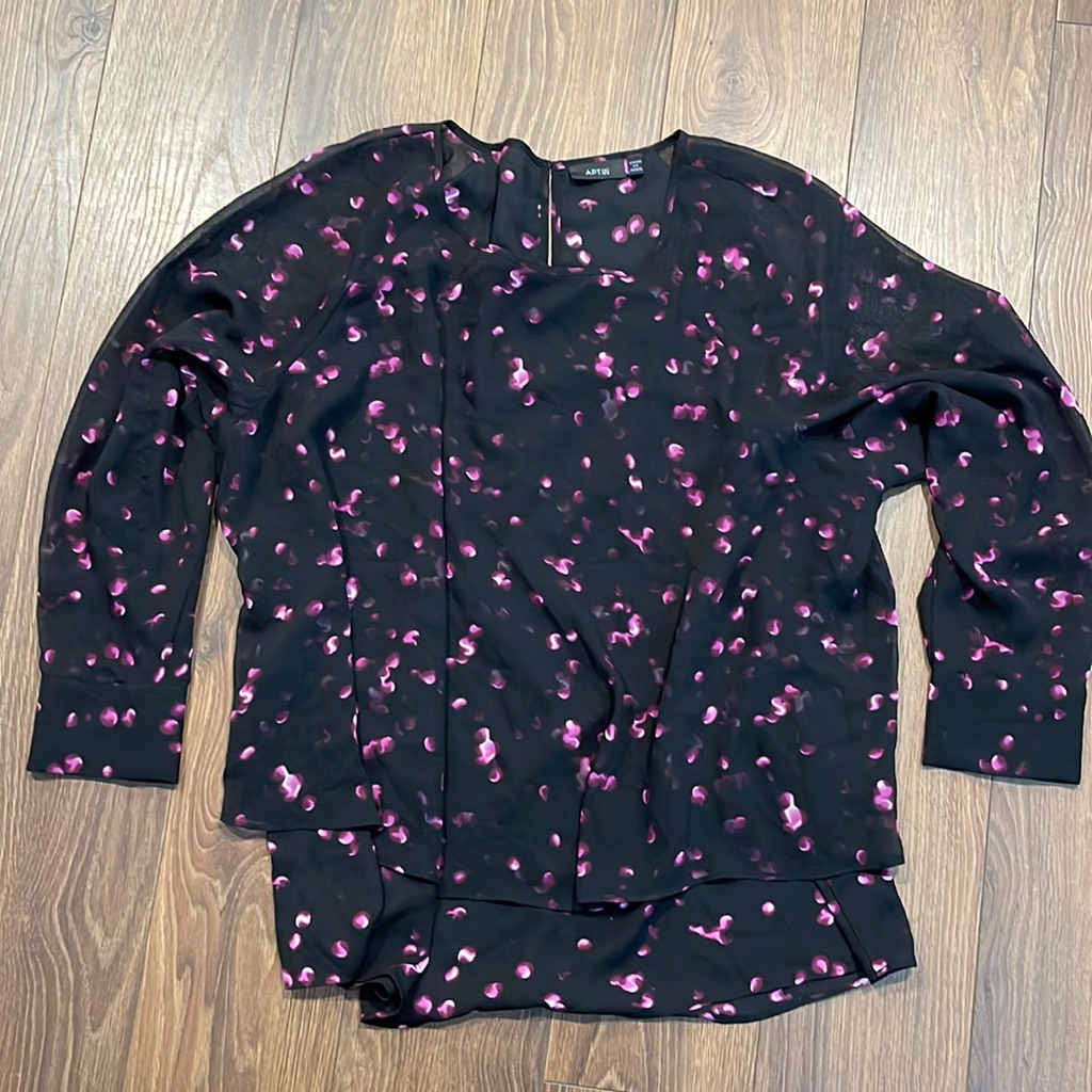 Apt. 9 Plus Top